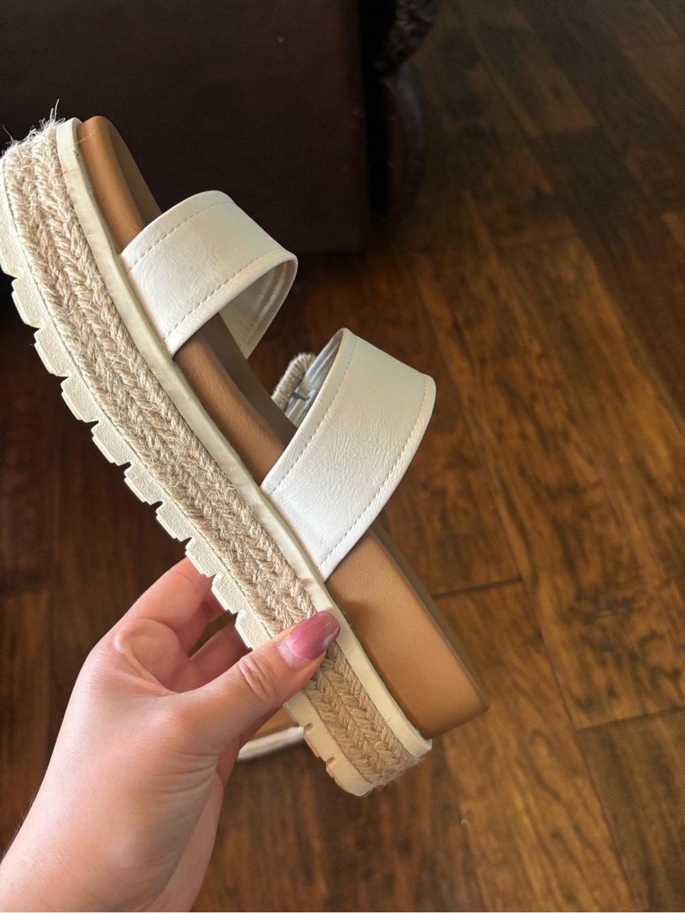 MIA Platform Slide Sandals - Picture 6 of 10